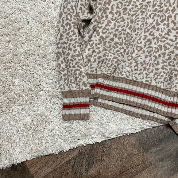 Splendid Small Oversized Beige Leopard Print Cashmere Blend Crewneck Sweater - Picture 4 of 7